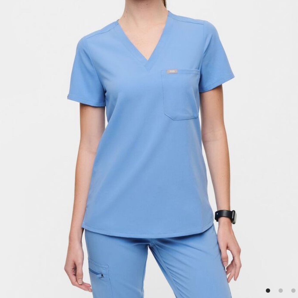 FIGS- Catarina One-Pocket Scrub Top